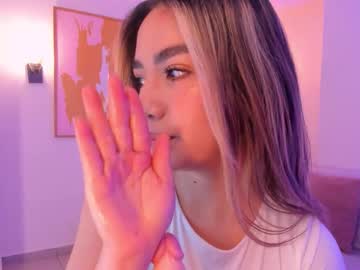 Anniemonroe1, 22 years old, GOAL: Blowjob [79 tokens remaining] ?Pass your tongue through my body and licks my sweat? #smalltits #blonde #latina #new #young, webcam photo