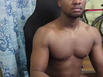 Muscle cam star Apollodarkmn, 36 yrs