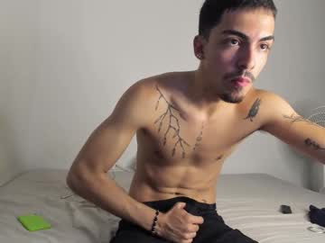 Muscle cam star Ares_sex_god, 21 yrs