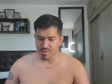BDSM Master Aronwilliams69 24 yrs live domination webcam