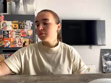 Artofcontrol, 18 years old, FIRST DAY HERE ! I'M Ann :) #new #18 #skinny #shy #teen GOAL - eyes close up :) [12 tokens remaining], webcam photo