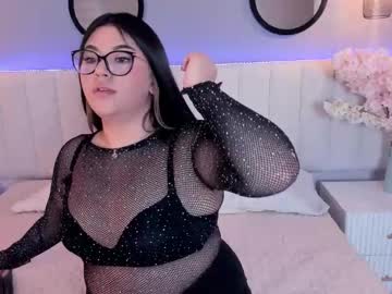 Feet Cams Live model Ashley_jones777, age 20 streaming Foot Fetish VR