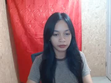 Skinny Asian cam girl Asian_trish live in HD