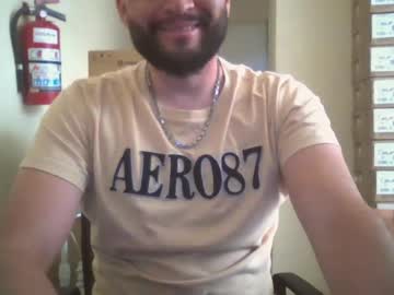 My live show as astro_boy_01 (feet, beard, shower, daddy, cut) streaming now