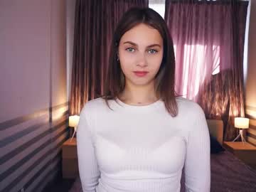 Audiedelorbe, 18 years old, Look at my outfit #new #18 #shy #skinny #cute [29 tokens remaining], webcam photo