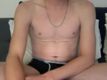 aussieblondetwink's Profile Image