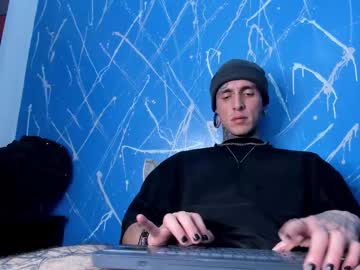 Austtin97 big cock cam stud 25 yrs streaming live