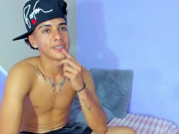 axell_whisper - Live Nude Girls - Chaturbate Cams
