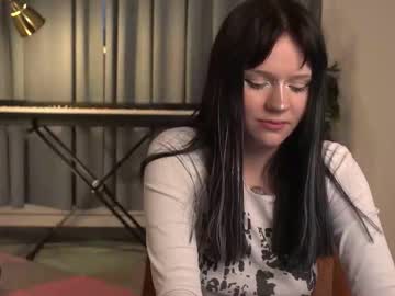Catch me live as Barbara_murray, age 18 yrs in premium male cam shows