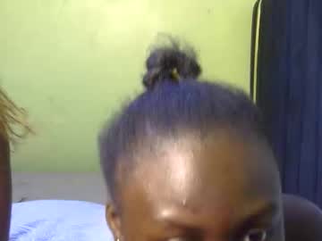Barbie_queen2, 22 years old, twerk [54 tokens left] #new #ebony #lesbian #bigboobs #squirt, webcam photo