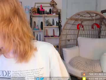 Hairy cam model Beckthetongue, 29 yrs live now