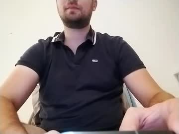 Belgiumslav • submissive • Belgium • public
