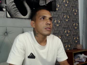Feet Cams Live model Bell_boy856, age 25 streaming Foot Fetish VR