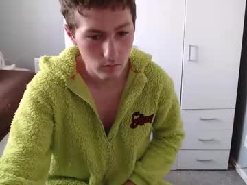 Benwardle123, Lad From England, Yorkshire?OF?20tks = pm ?/tipmenu? #bigcock #cum #young #british #feet, webcam photo