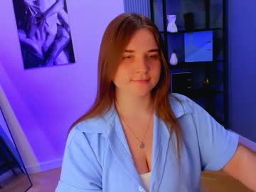 Bettycollier, 20 years old, START [195 tokens left] my first day #new #teen #18 #curvy #nonude, webcam photo