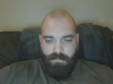 Big_daddy_big_d big cock cam stud 35 yrs streaming live