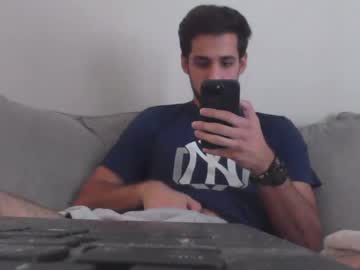Bigdaddycoco07 big cock cam stud 28 yrs streaming live