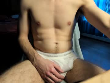 Muscle cam star Bigdickdude774