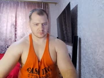 Muscle cam star Bigedvard, 34 yrs