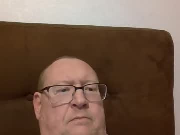 Live gay cam model Biggaychub50 yrs streaming now in HD