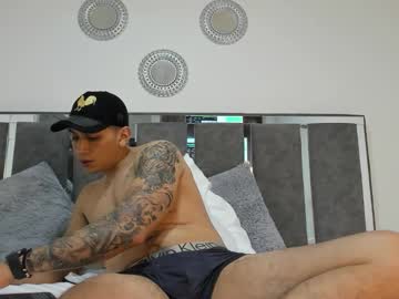 Blackbullger_ • anal • In your wettest dreams ? • public