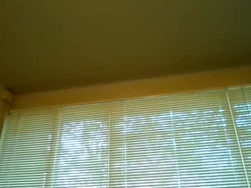 Muscle cam star Blonde_bae21, 34 yrs