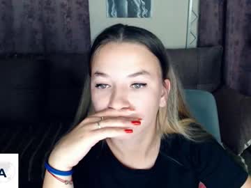 Blondesparkle25, 25 years old, GOAL: Show feet [13 tokens remaining] Welcome to my room! I'm saving up for a toy? #new #lovense #nonude #blonde #cutie, webcam photo