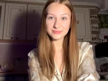 Bloody_petal, 18 years old, Goal: Tease with my shirt! Hey guys, i am Brook! #new #shy #18 #teen #skinny [69 tokens remaining], webcam photo