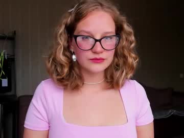 Bloomi_lum, 18 years old, Hi my name is Lumi and its my #firstday | my third goal for today  is lift up skirt and touch my  ass #new #18 #shy #teen  [99 tokens remaining], webcam photo