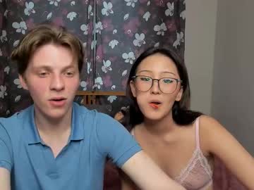 Blossomandbee, 19 years old, Hi! This us FIRST DAY HERE! @goal - Get Naked [222 tokens left] #new #asian #shy #bigcock #teen, webcam photo