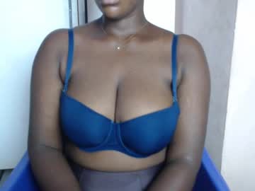 Muscle cam star Blowzysexy, 18 yrs