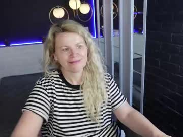 Live Milf Blue_eyes_olivia, 37 yrs - Hot Milf Cams