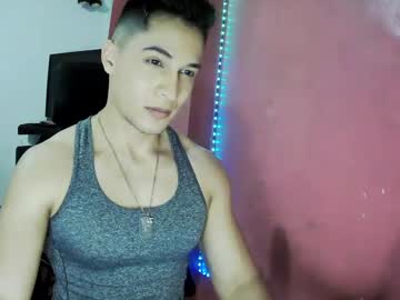 Live gay cam model Bradpitt_x27 yrs streaming now in HD