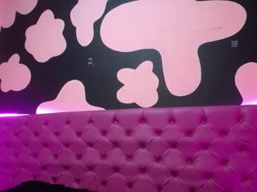 Catch me live as Brunette_8, age 27 yrs in premium male cam shows