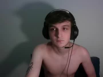 Live twink cam Bryan_ricci, age 18 yrs nude and streaming