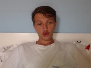 Bubbleblond big cock cam stud 21 yrs streaming live
