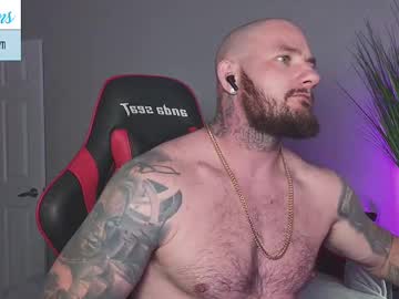 Catch me live as Burlybound, age 35 yrs in premium male cam shows