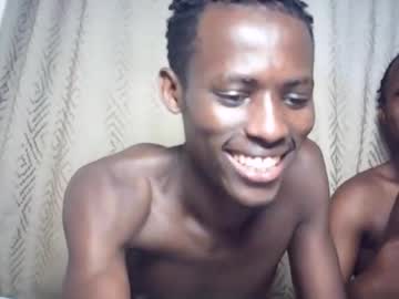 Live gay cam model Butterflyblack2 streaming now in HD
