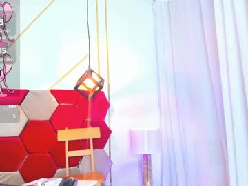 cami_rouxx - Live EU Performer