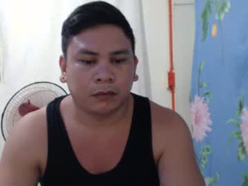 Skinny Asian cam girl Careandlovingdesire live in HD