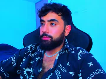 Hairy cam model Carmine_gionato live now