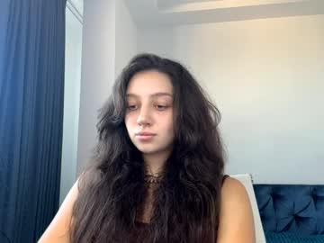Catherineheathman, 18 years old, Hi, im Ellie! Goal: WIsh me good luck! #new #teen #shy #18 #bigboobs [8 tokens remaining], webcam photo