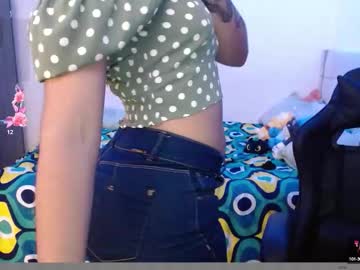 Caylinn19, 19 years old, #leggings   #latina #18 #teen #new, webcam photo