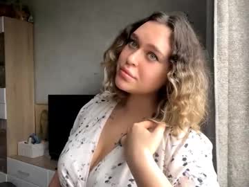 Celestabailiff, 23 years old, Goal: Look at my whole body with my legs - My name is Stanislava and I'm #new and #shy girl with #bigboobs and #bigass with #blonde hair [16 tokens remaining], webcam photo