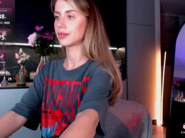 Squirting cam girl Celin_summer age 30 yrs live now