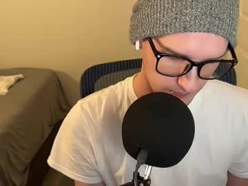 Live twink cam Chadbentley420, age 28 yrs nude and streaming