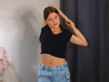 Charlotterichardson, 18 years old, GOAL: ??ahegao?? [21 tokens remaining] My name is Charlotte... im kinda new here so i would love to meet new people and make great connections to have fun together;3   #shy #cute #blonde #teen #18, webcam photo
