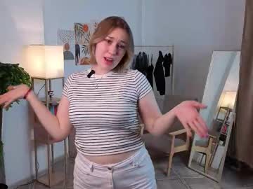 Cherellehowieson, 19 years old, Goal: Touch my boobs under the top <3 Hello guys! I'm Pauline and me glad to see you? #new #shy #young #curvy #18 [25 tokens remaining], webcam photo