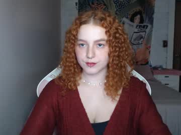 Hairy cam model Cherryallana, 24 yrs live now