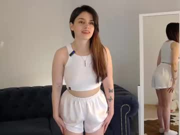Chocolatem1lk, 18 years old, Goal reached! Thanks to all tippers! #new #bigass #young #18 #natural, webcam photo